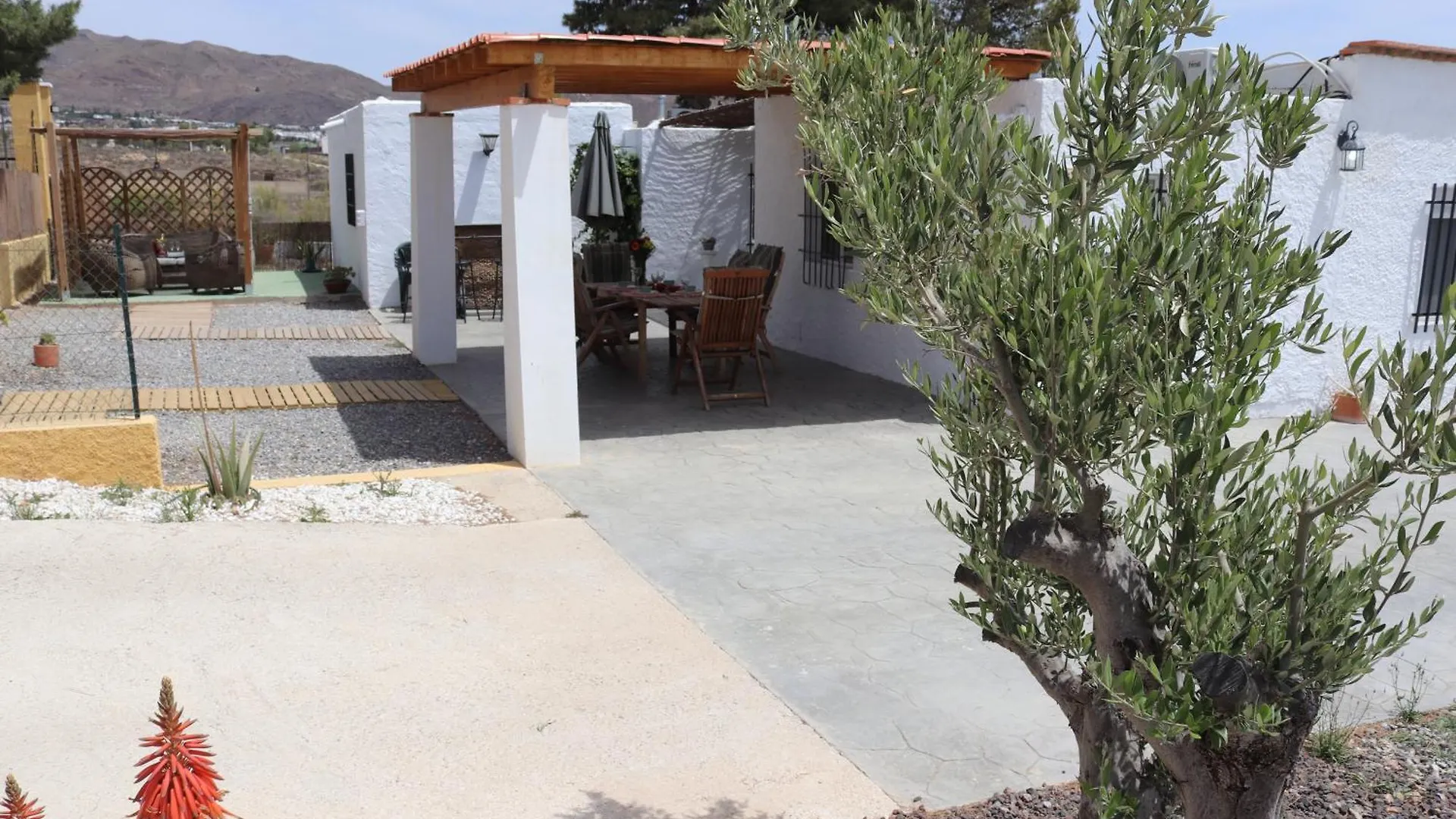 Cortijo Pinar 2 Villa Nijar 0*,